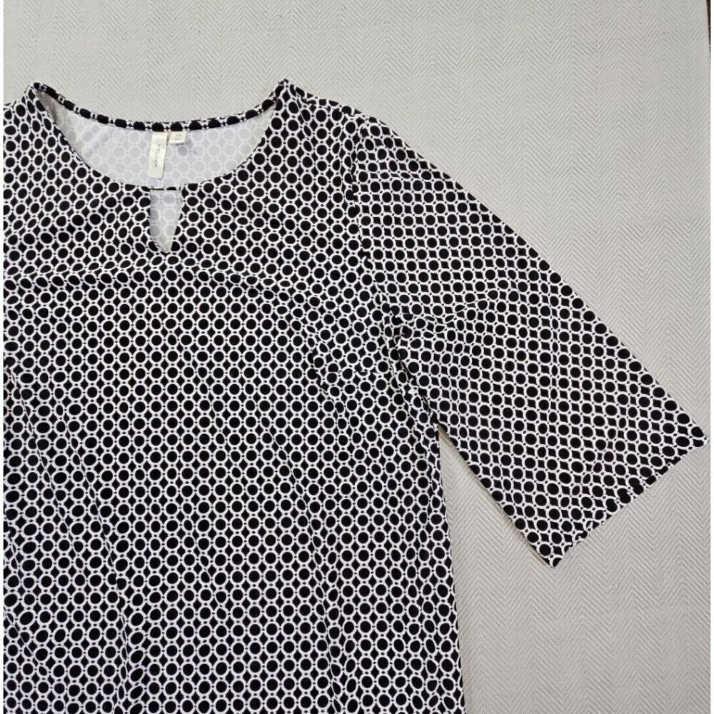 Tacera Dress Women's 3X Black White Geometric Shift Midi 3/4 Sleeve Comfort EUC - Picture 4 of 10